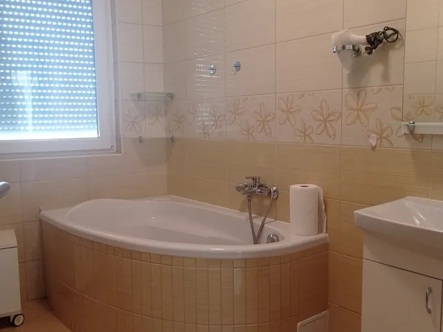Eladó lakás Szolnok, Belváros 67 nm