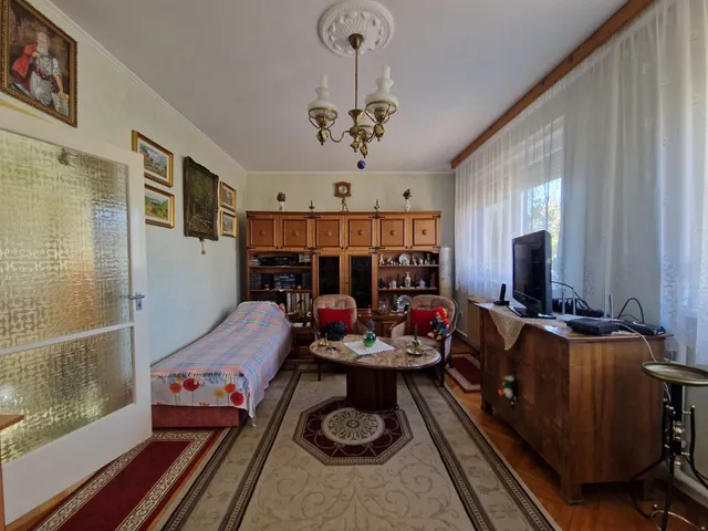 Eladó ház Kisújszállás 95 nm