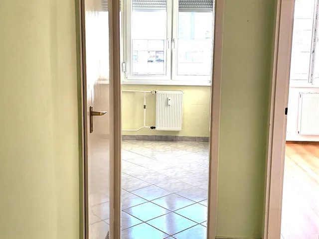 Eladó lakás Szolnok 37 nm