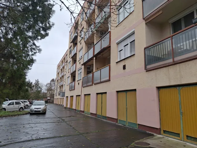 Eladó lakás Szolnok, Belváros 54 nm