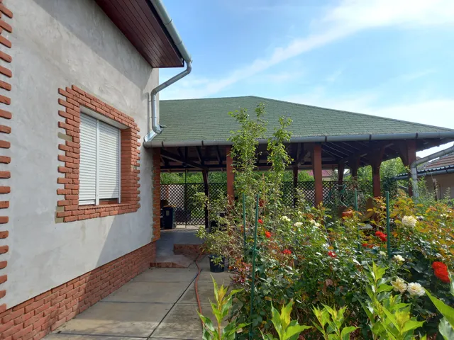 Eladó ház Martfű 142 nm