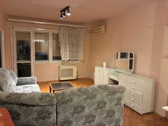 Eladó lakás Szolnok, Belváros 54 nm