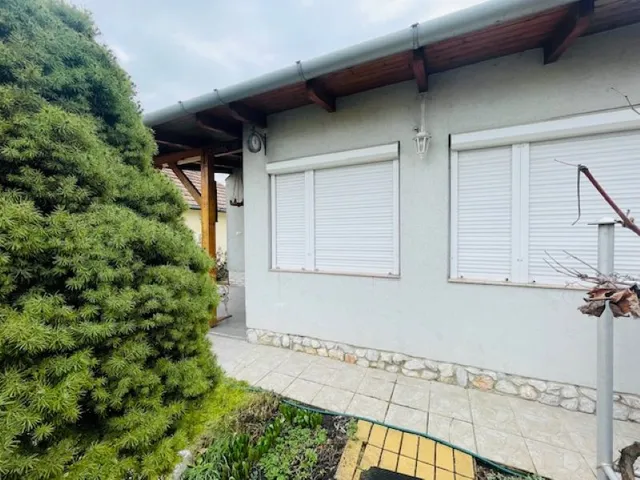 Eladó ház Szolnok 70 nm