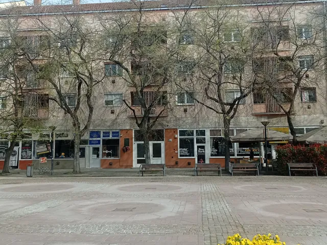 Eladó lakás Szolnok, Belváros 54 nm