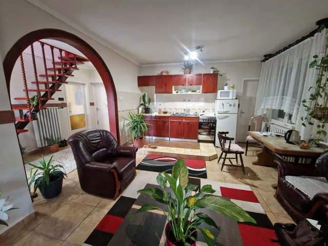 Eladó ház Jászalsószentgyörgy 142 nm