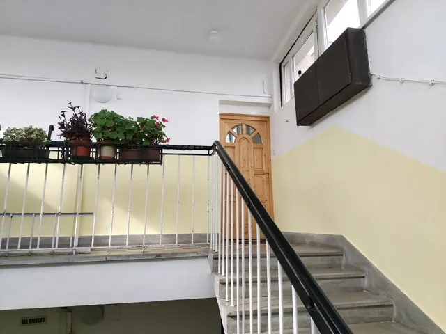 Eladó lakás Szolnok, Belváros 37 nm