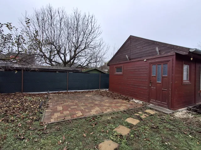 Eladó üdülő és hétvégi ház Szolnok, Alcsisziget 30 nm