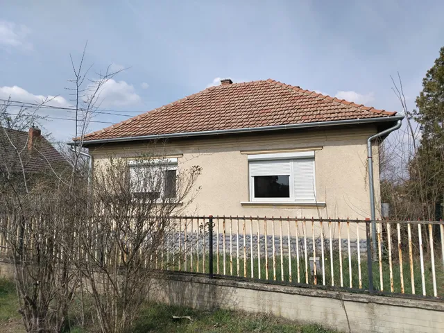 Eladó ház Abony 80 nm