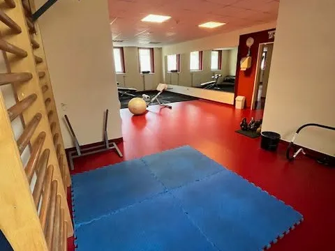 Eladó kereskedelmi és ipari ingatlan Szolnok, Belváros 670 nm