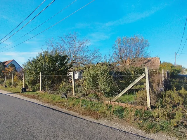 Eladó telek Szolnok, Szandaszőlős 713 nm