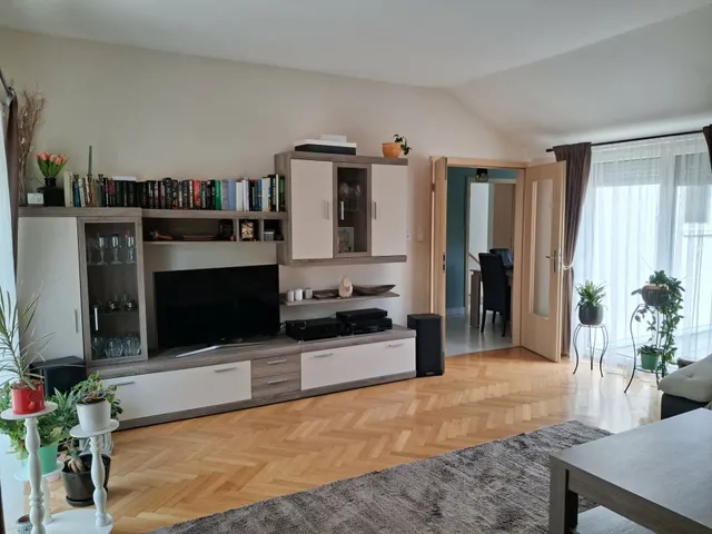 Eladó lakás Szolnok, Tallinn 72 nm