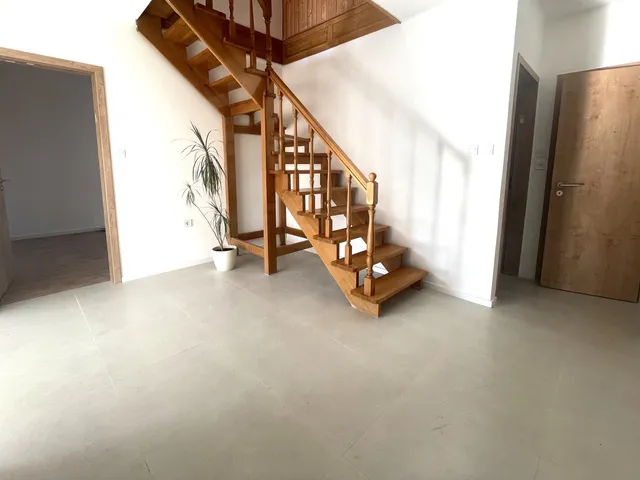 Eladó ház Rákóczifalva 132 nm