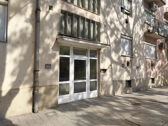 Eladó lakás Szolnok, Belváros 36 nm