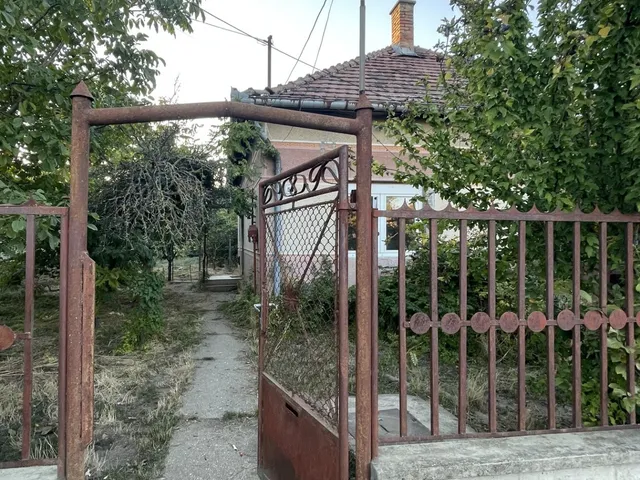 Eladó ház Martfű 58 nm
