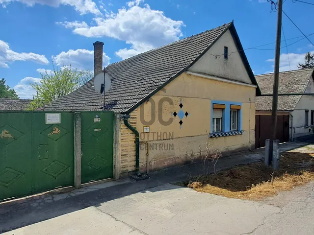 Eladó ház Kiszombor 69 nm