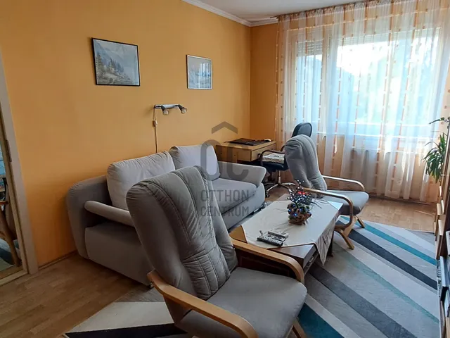 Eladó lakás Szeged, Makkosház 72 nm