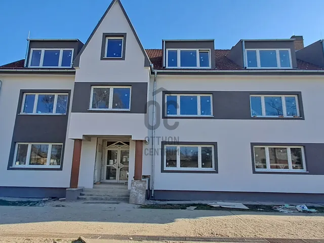 Eladó lakás Makó 42 nm