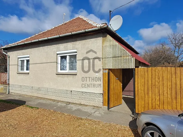 Eladó ház Kiszombor 71 nm