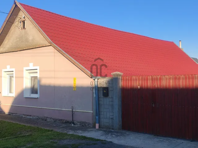 Eladó ház Makó 91 nm