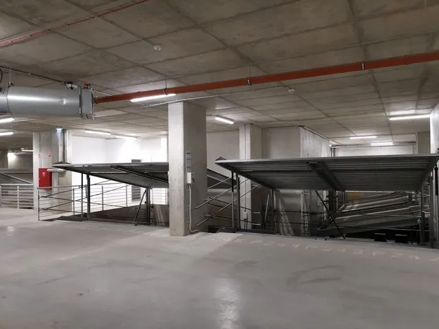 Eladó garázs Budapest XIV. kerület, Törökőr, Bíbor utca 10-12 12 nm