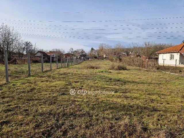 Eladó telek Debrecen, Júliatelep 950 nm