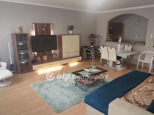 Eladó lakás Hajdúszoboszló 67 nm