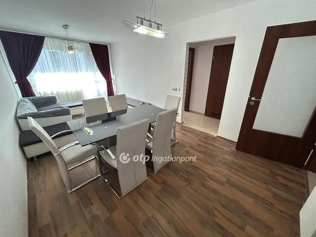 Eladó lakás Debrecen 69 nm