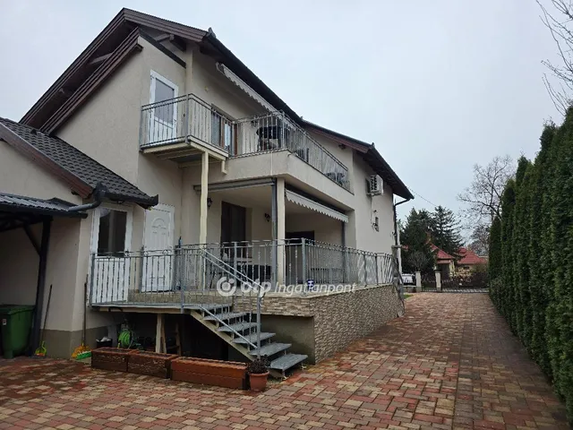 Eladó ház Hajdúszoboszló 400 nm