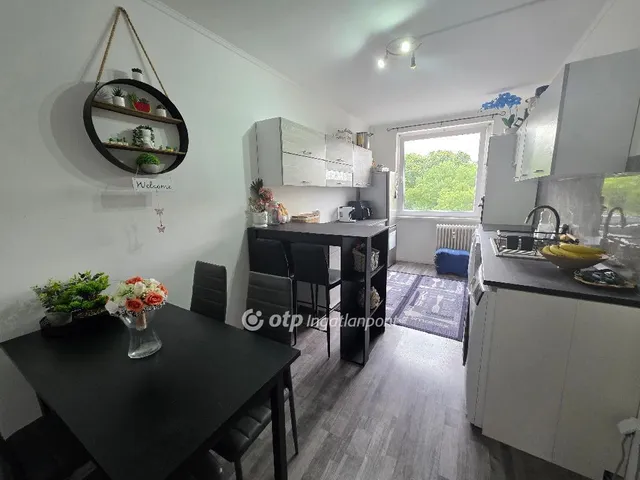 Eladó lakás Debrecen 70 nm