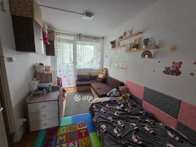 Eladó lakás Debrecen 70 nm