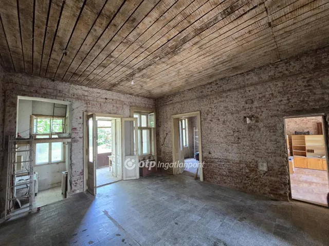 Eladó lakás Debrecen 104 nm