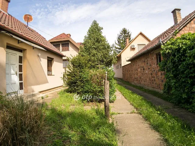 Eladó ház Hajdúszoboszló 210 nm