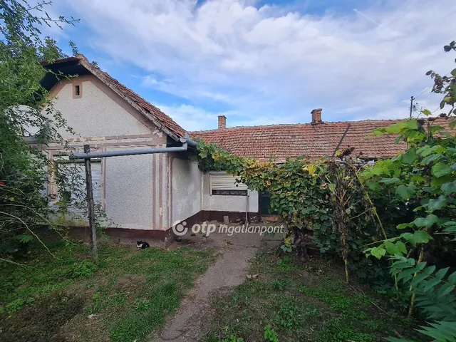 Eladó ház Hajdúhadház 70 nm