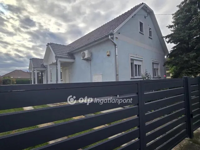 Eladó ház Nádudvar 122 nm