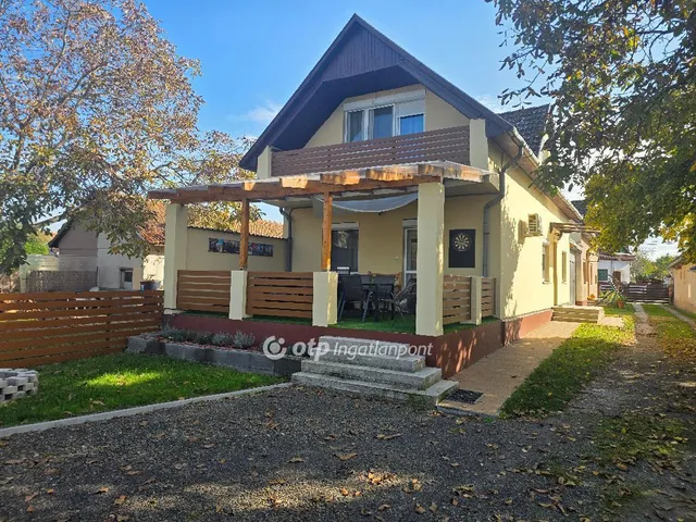 Eladó ház Hajdúszoboszló 105 nm