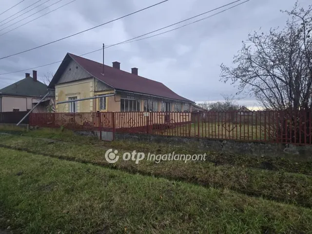 Eladó ház Tetétlen 70 nm