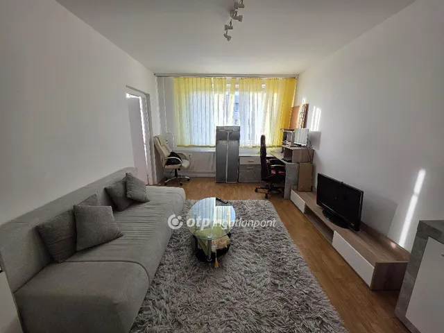 Eladó lakás Debrecen, Újkert 70 nm