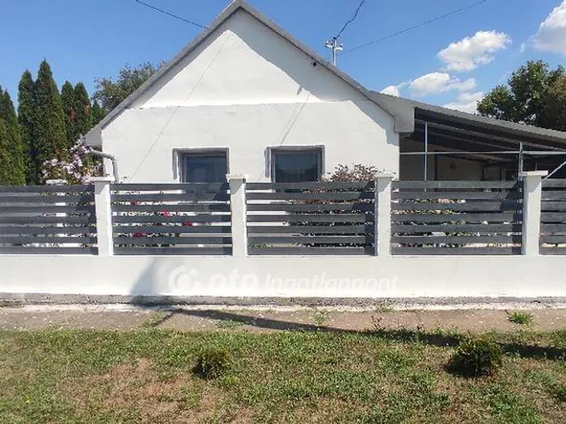 Eladó ház Polgár 70 nm