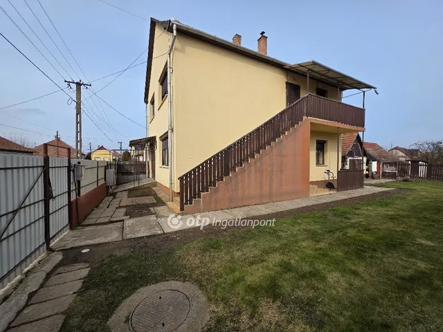 Eladó ház Polgár 123 nm