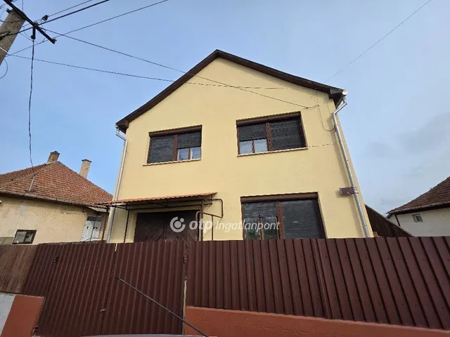 Eladó ház Polgár 123 nm