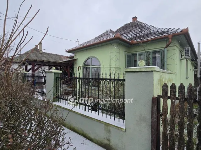 Eladó ház Kaba 90 nm