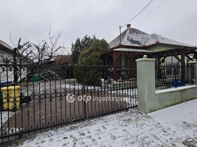 Eladó ház Kaba 90 nm