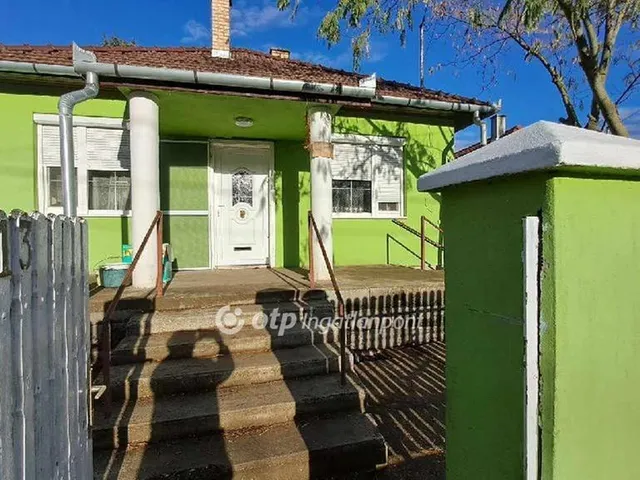 Eladó ház Kaba 61 nm