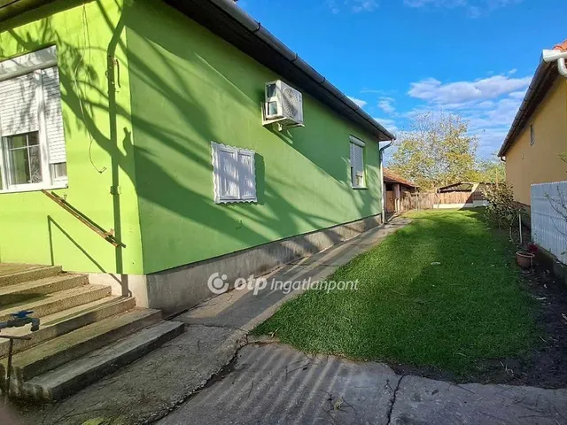 Eladó ház Kaba 61 nm