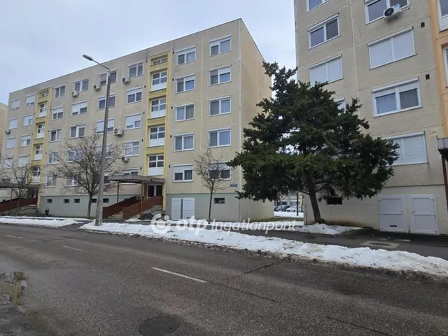 Eladó lakás Hajdúszoboszló 40 nm