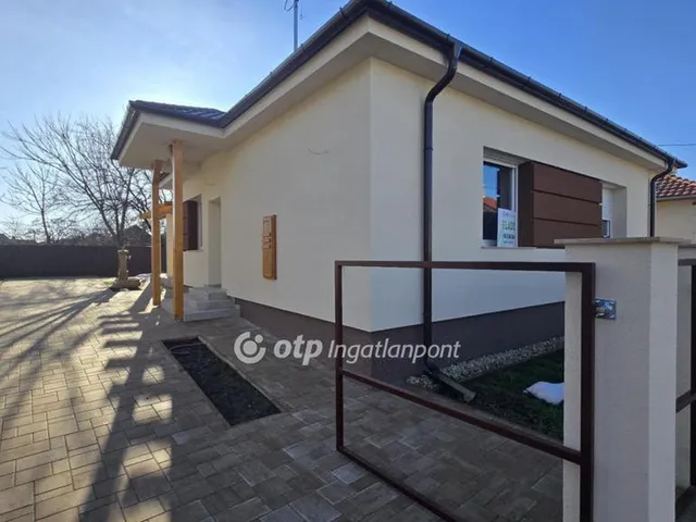 Eladó ház Hajdúszoboszló 93 nm