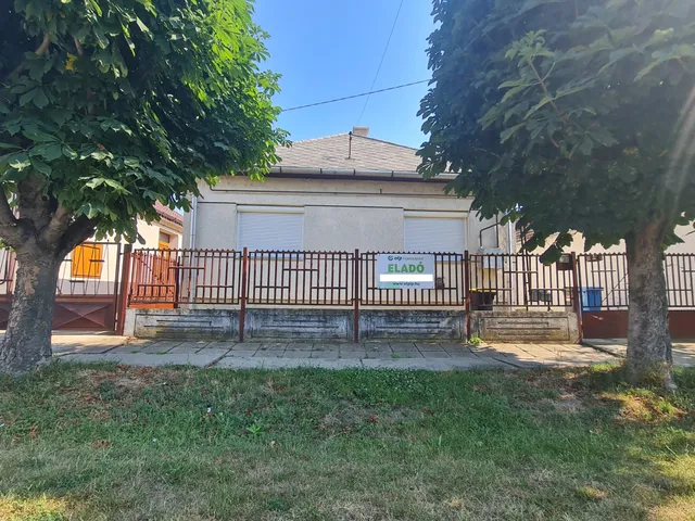 Eladó ház Balmazújváros, Németfalu 74 nm