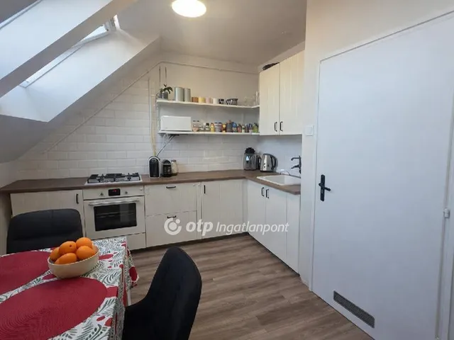 Eladó lakás Debrecen, Wesselényi-lakótelep 81 nm