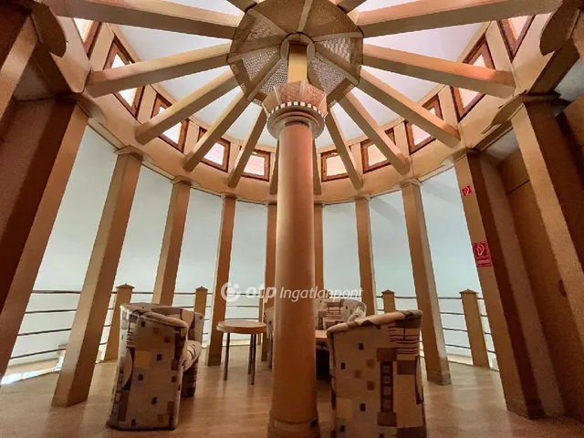 Eladó kereskedelmi és ipari ingatlan Hortobágy 142 nm