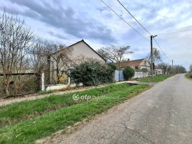 Eladó ház Körösszegapáti 74 nm